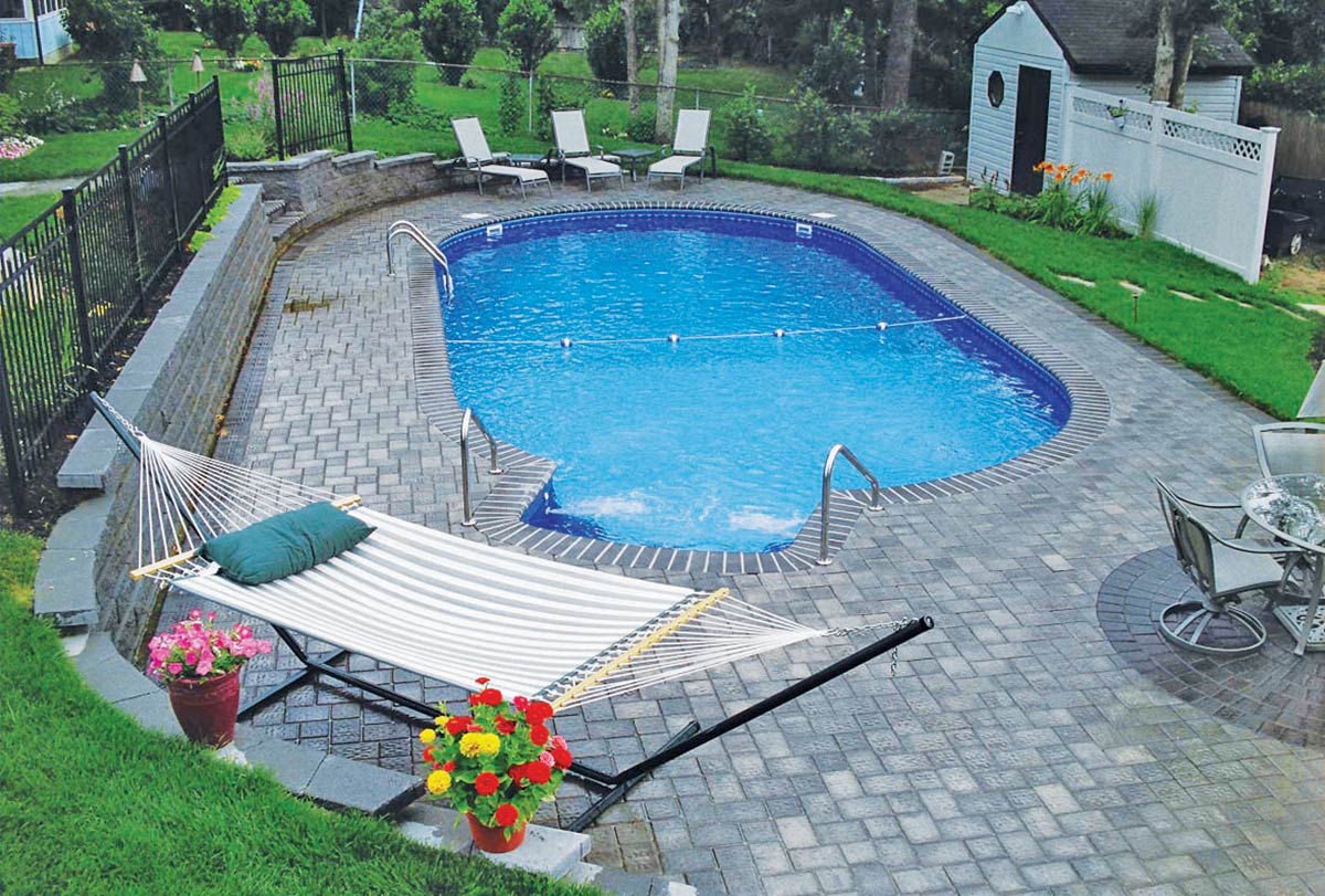 16' x 32' In-Ground Pool Kit (Oval)